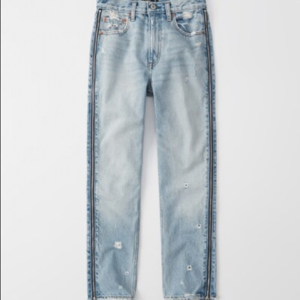 Abercrombie Ankle High Rise Girlfriend Jeans